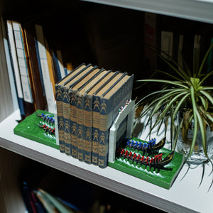 Snake Boat Race - Resin Bookend