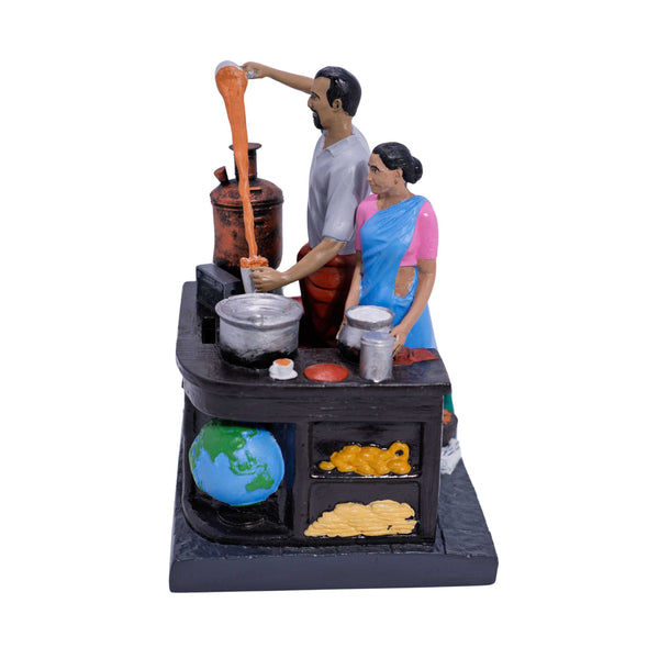 Tea Shop Couple - A Piggy Bank