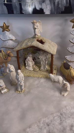 White Nativity - 12 Piece set